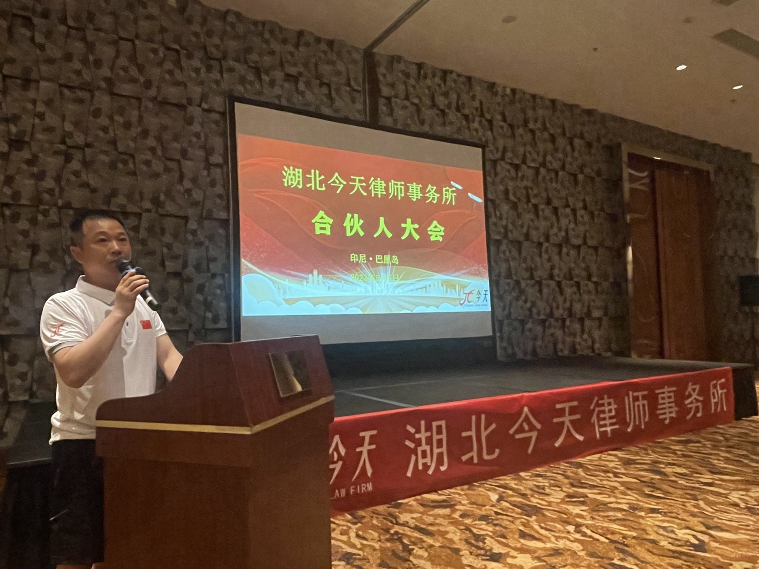 图片10.jpg