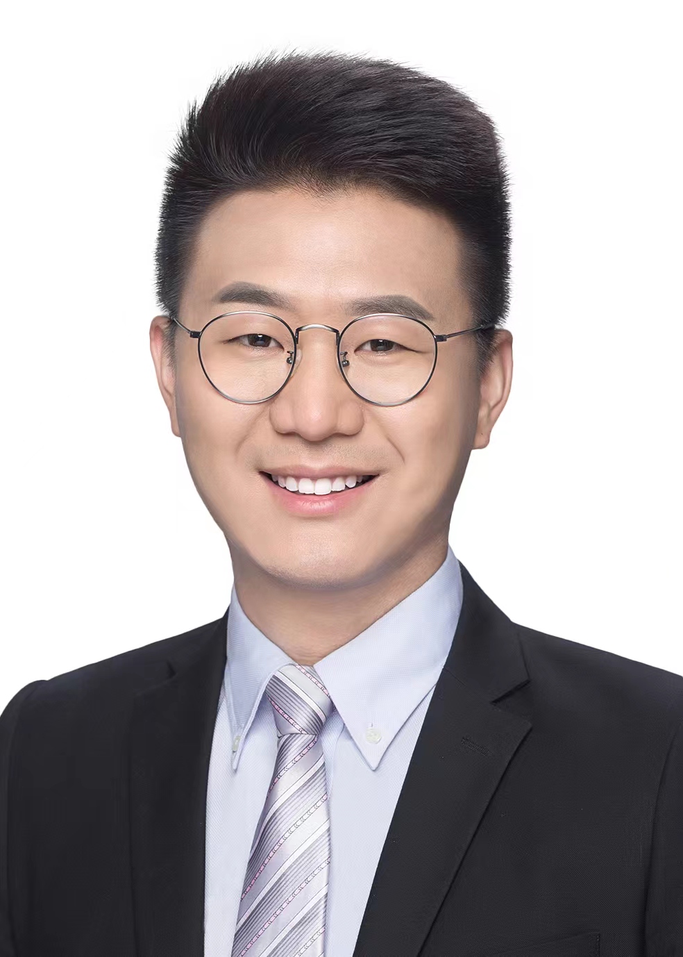 杨驰.jpg