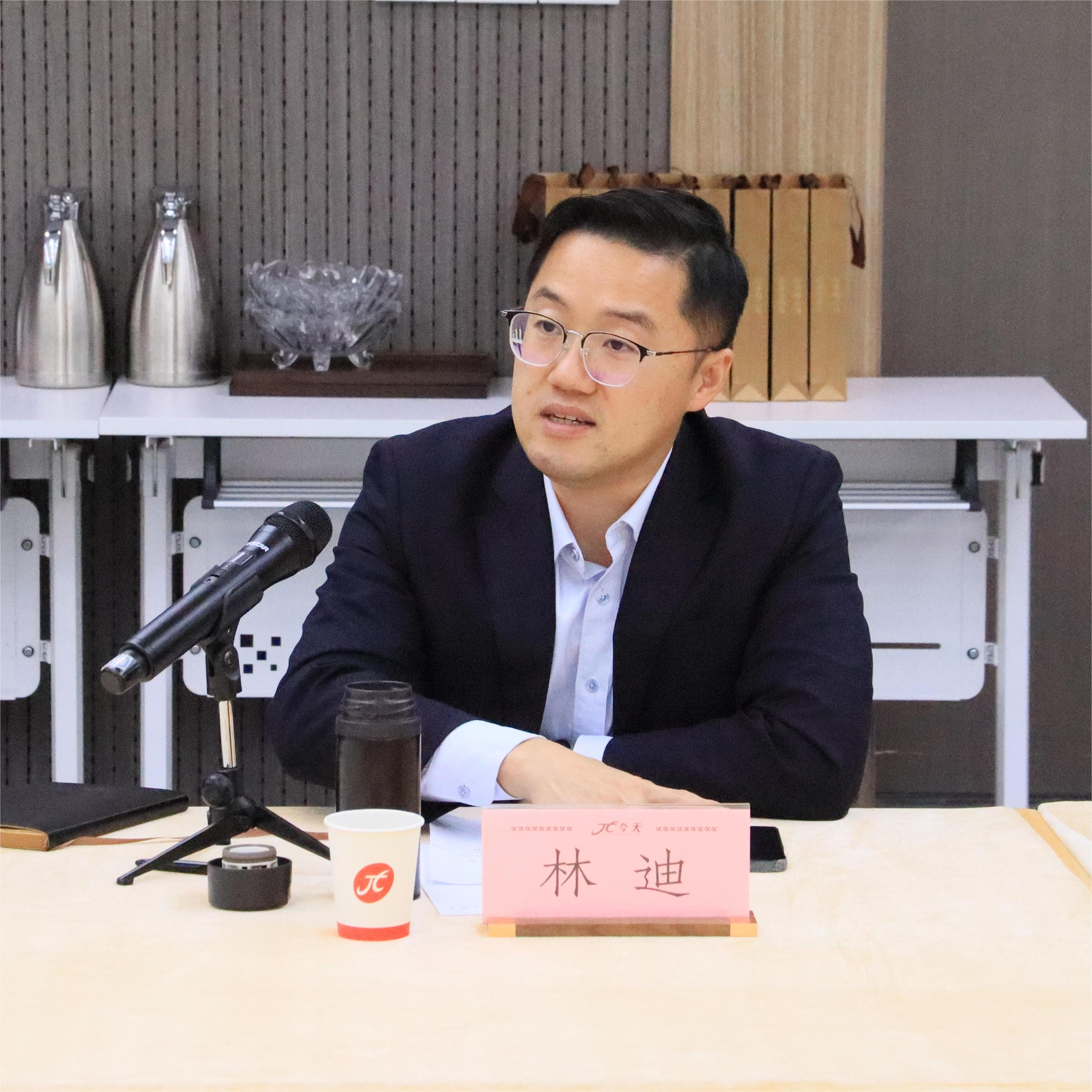 4林迪.JPG 4林迪.JPG